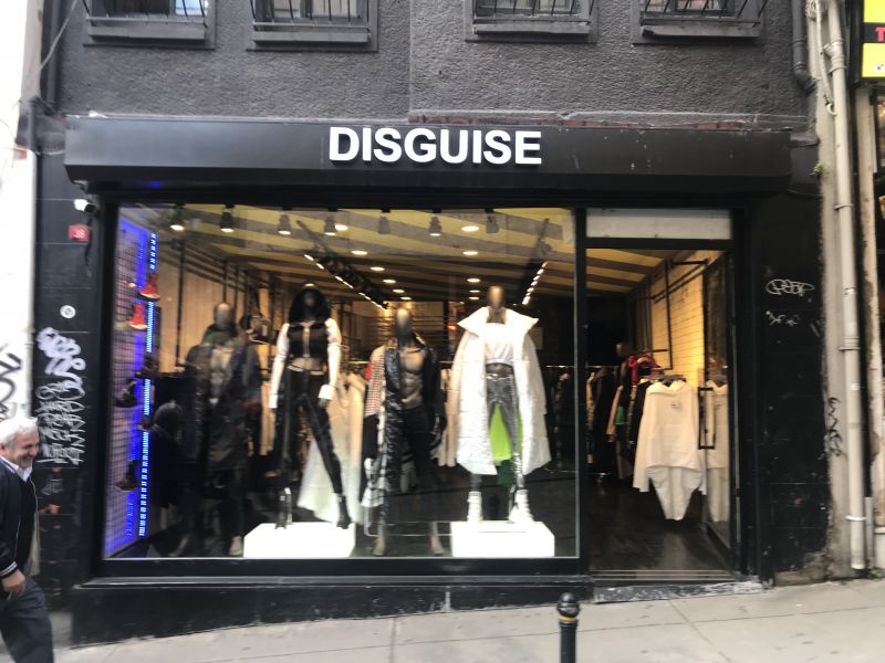 Foto 4 von Disguise in Istanbul
